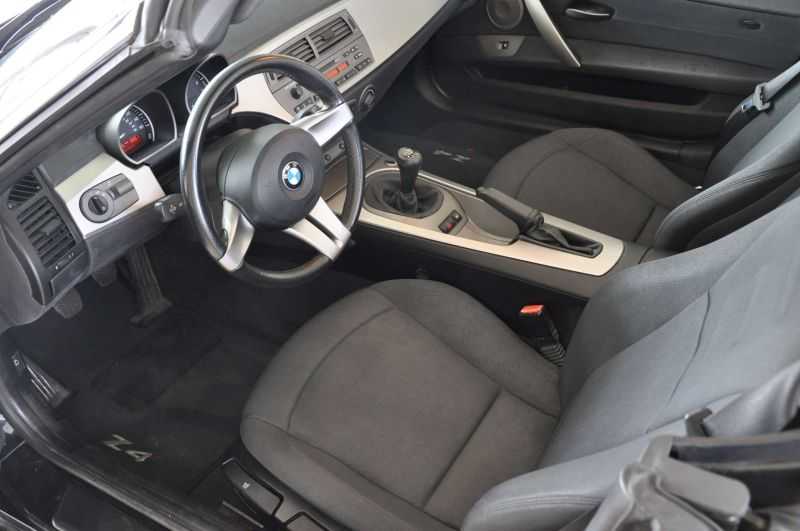BMW Z4 Image 11